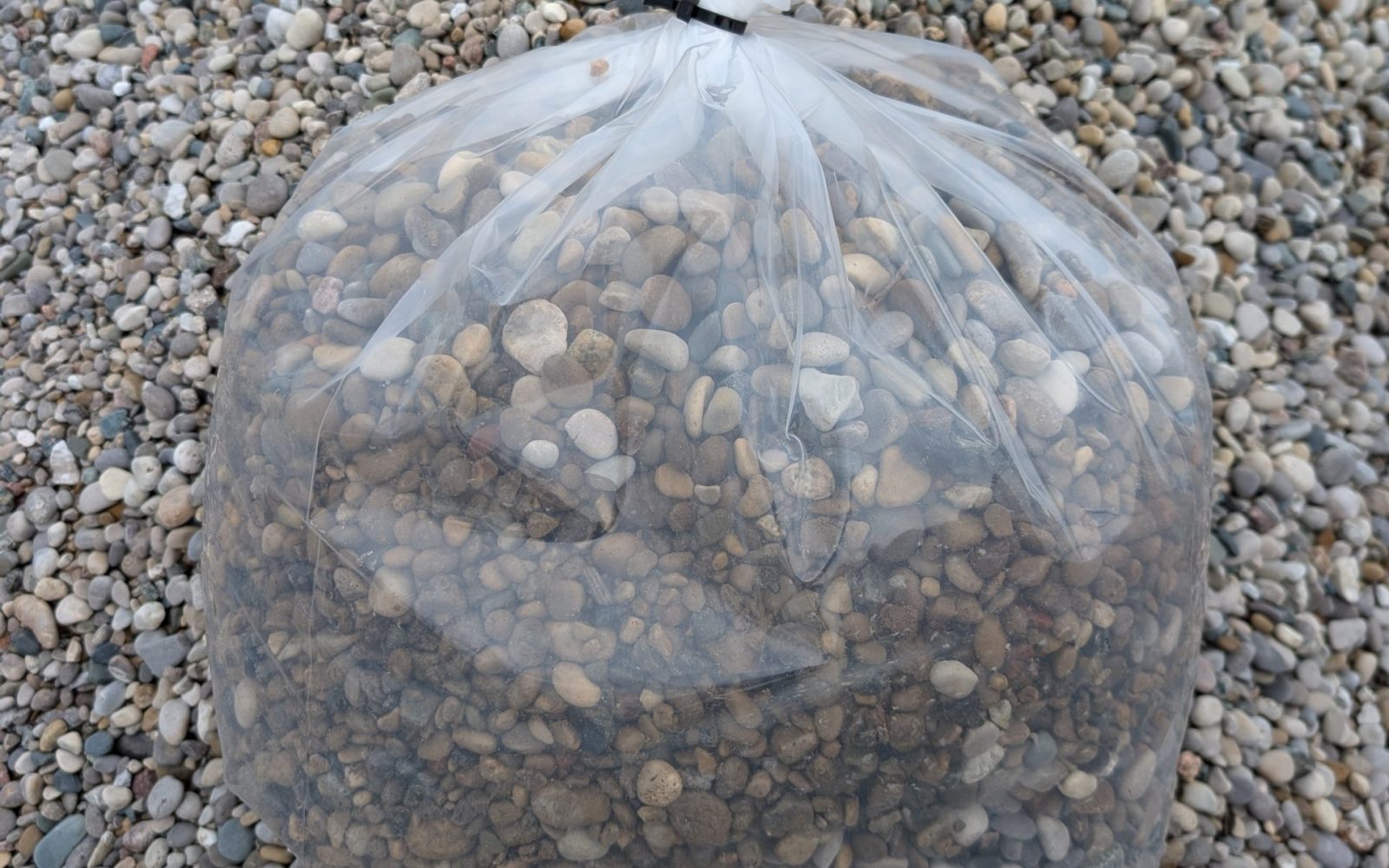Bagged Decorative Pea Stone